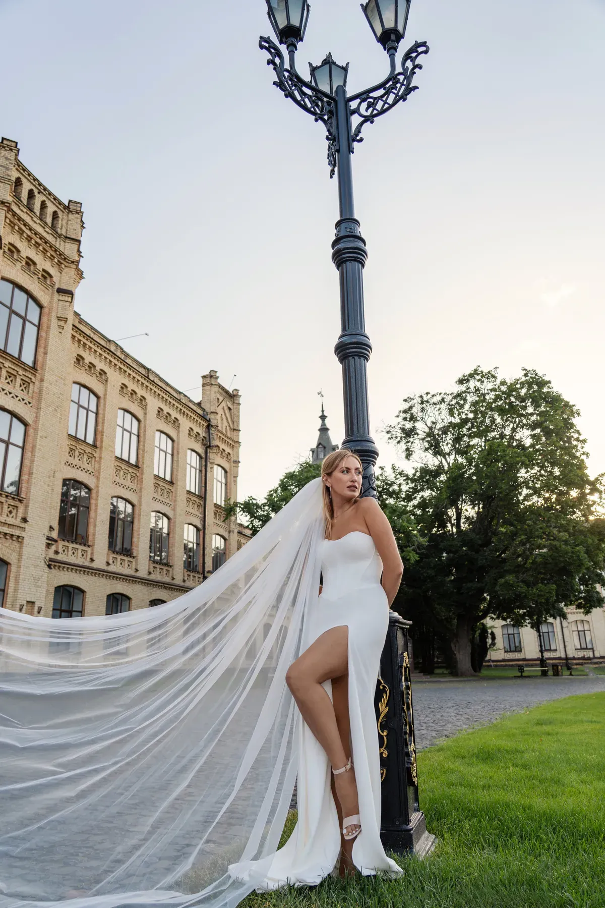 Bella de JJ Bridal (foto 4)