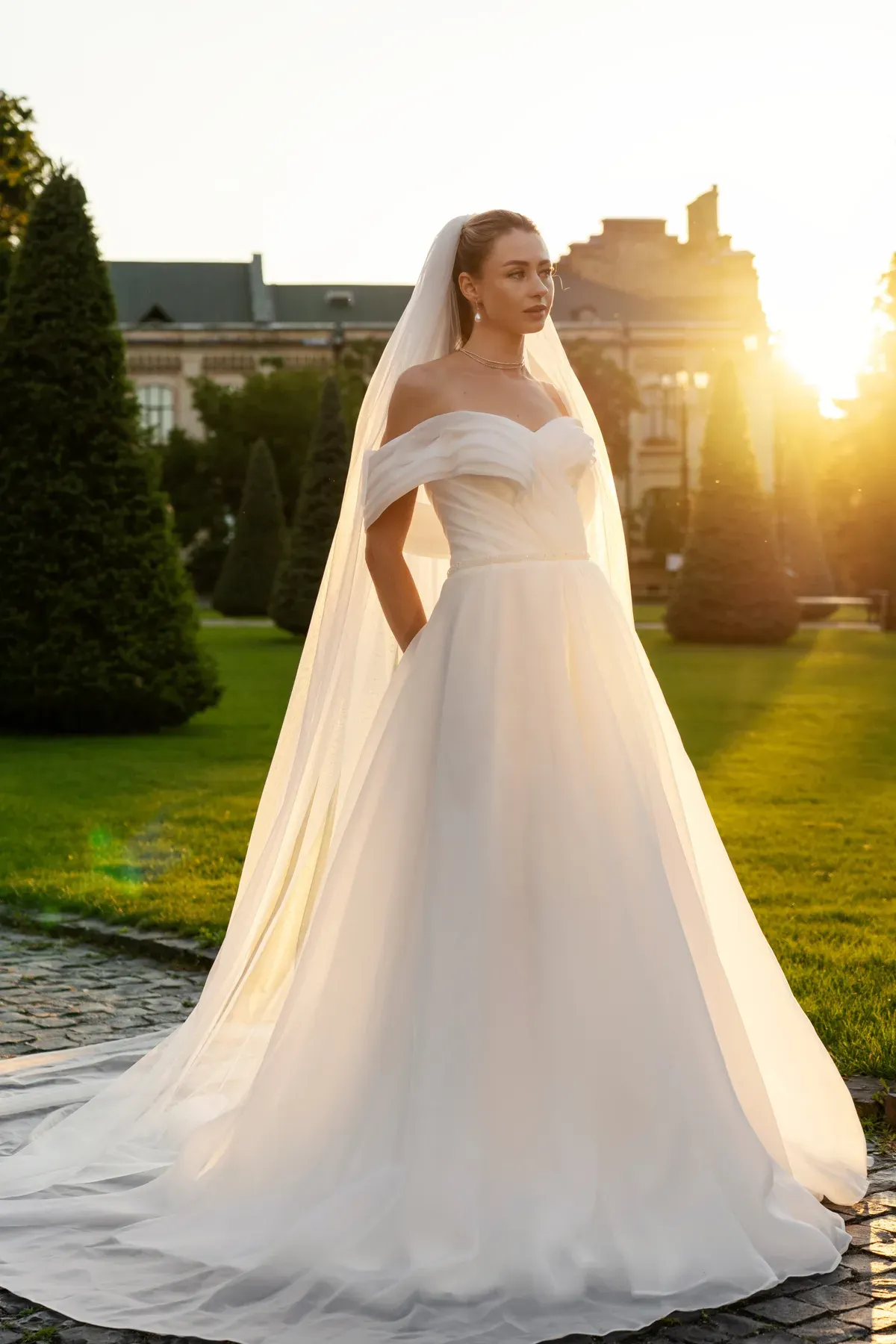 Elena de JJ Bridal (foto 2)