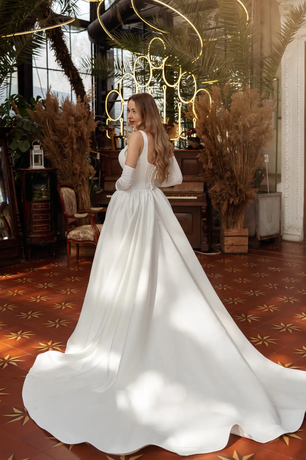 Luna de JJ Bridal (foto 4)