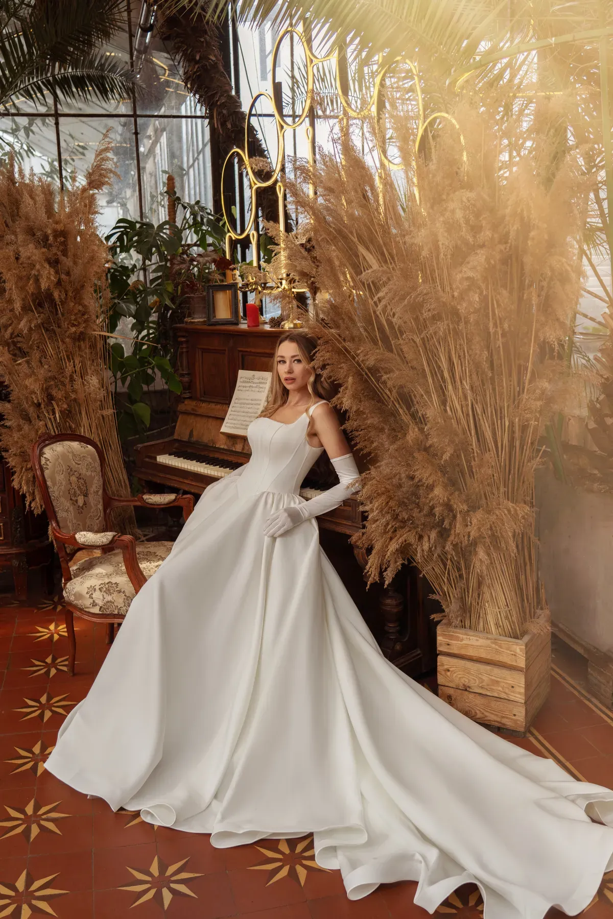 Luna de JJ Bridal (foto 1)